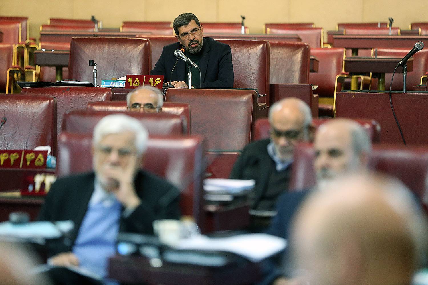 گزارش تصویری جلسه مجمع تشخیص مصلحت نظام با موضوع بررسی  تبصره ماده 1 طرح «الزام به ثبت رسمی معاملات اموال غیر منقول»