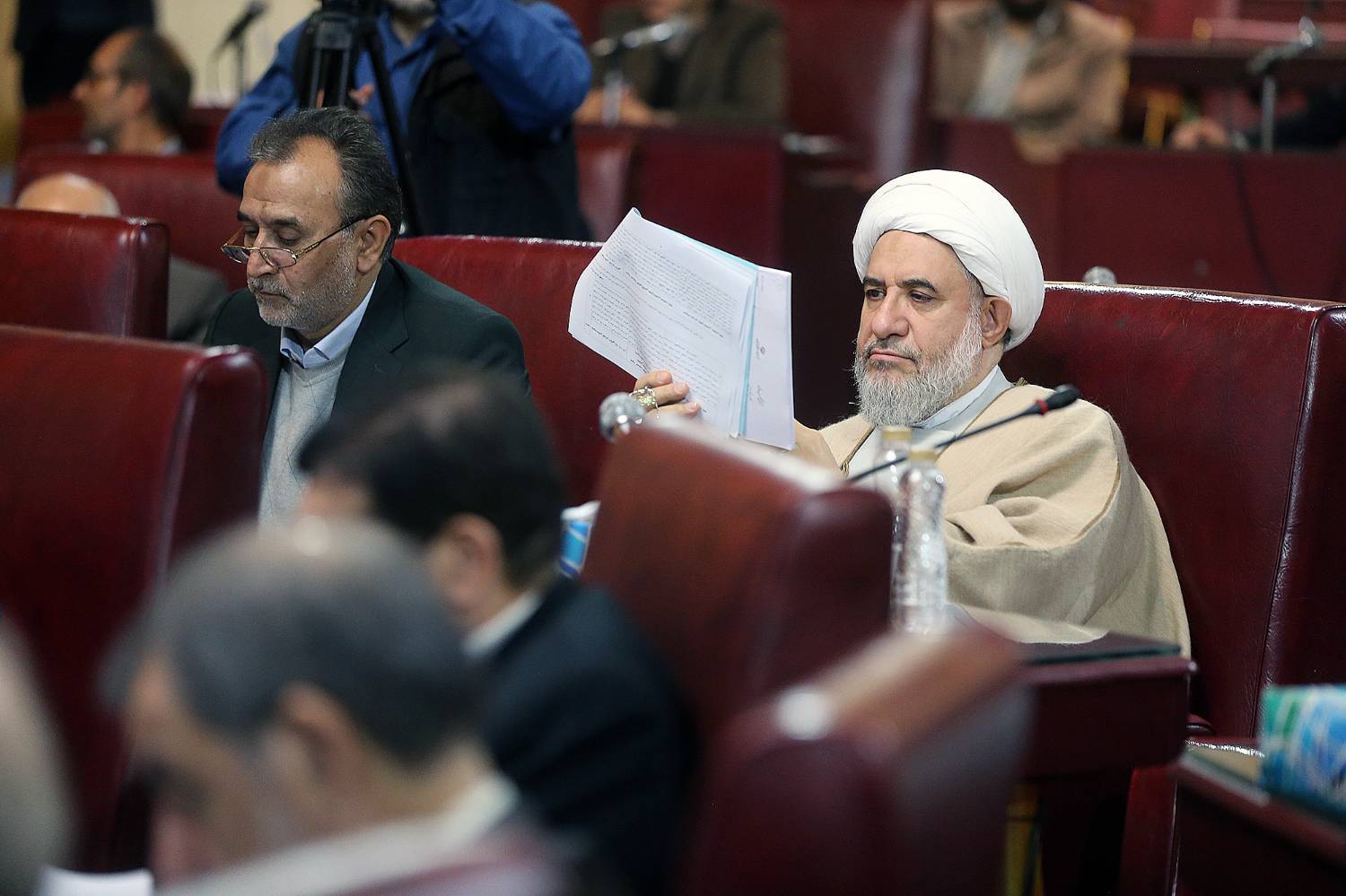 گزارش تصویری جلسه صحن مجمع تشخیص مصلحت نظام با موضوع ادامه بررسی مصوبه مجلس شورای اسلامی در خصوص الزام به ثبت رسمی معاملات اموال غیر منقول