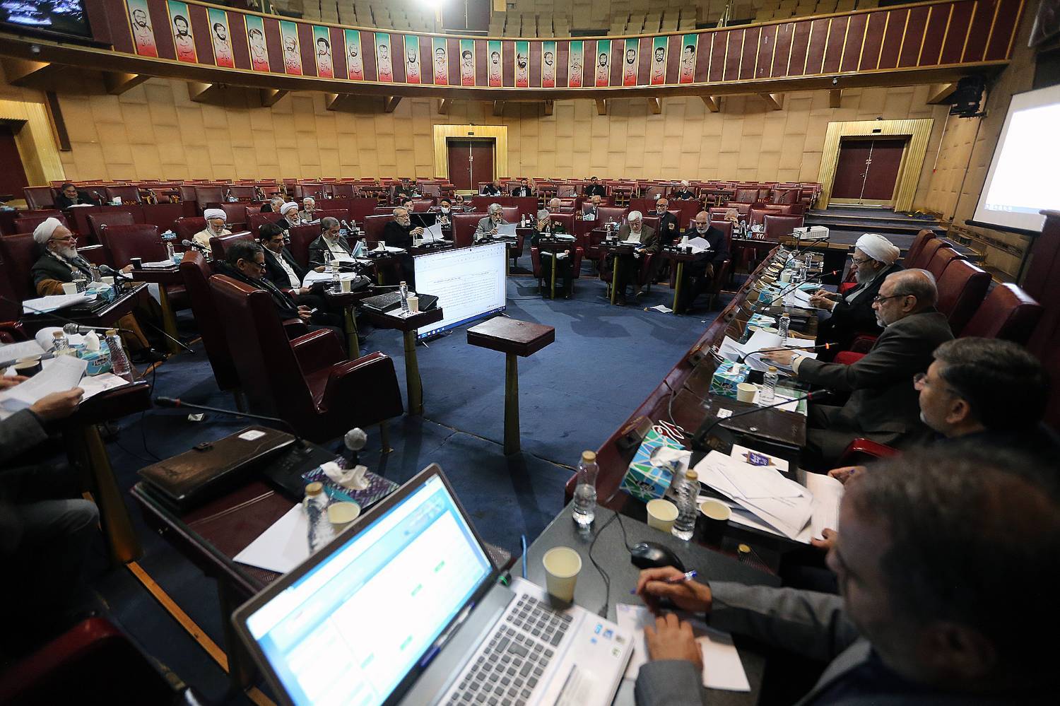 گزارش تصویری جلسه صحن مجمع تشخیص مصلحت نظام با موضوع ادامه بررسی مصوبه مجلس شورای اسلامی در خصوص الزام به ثبت رسمی معاملات اموال غیر منقول