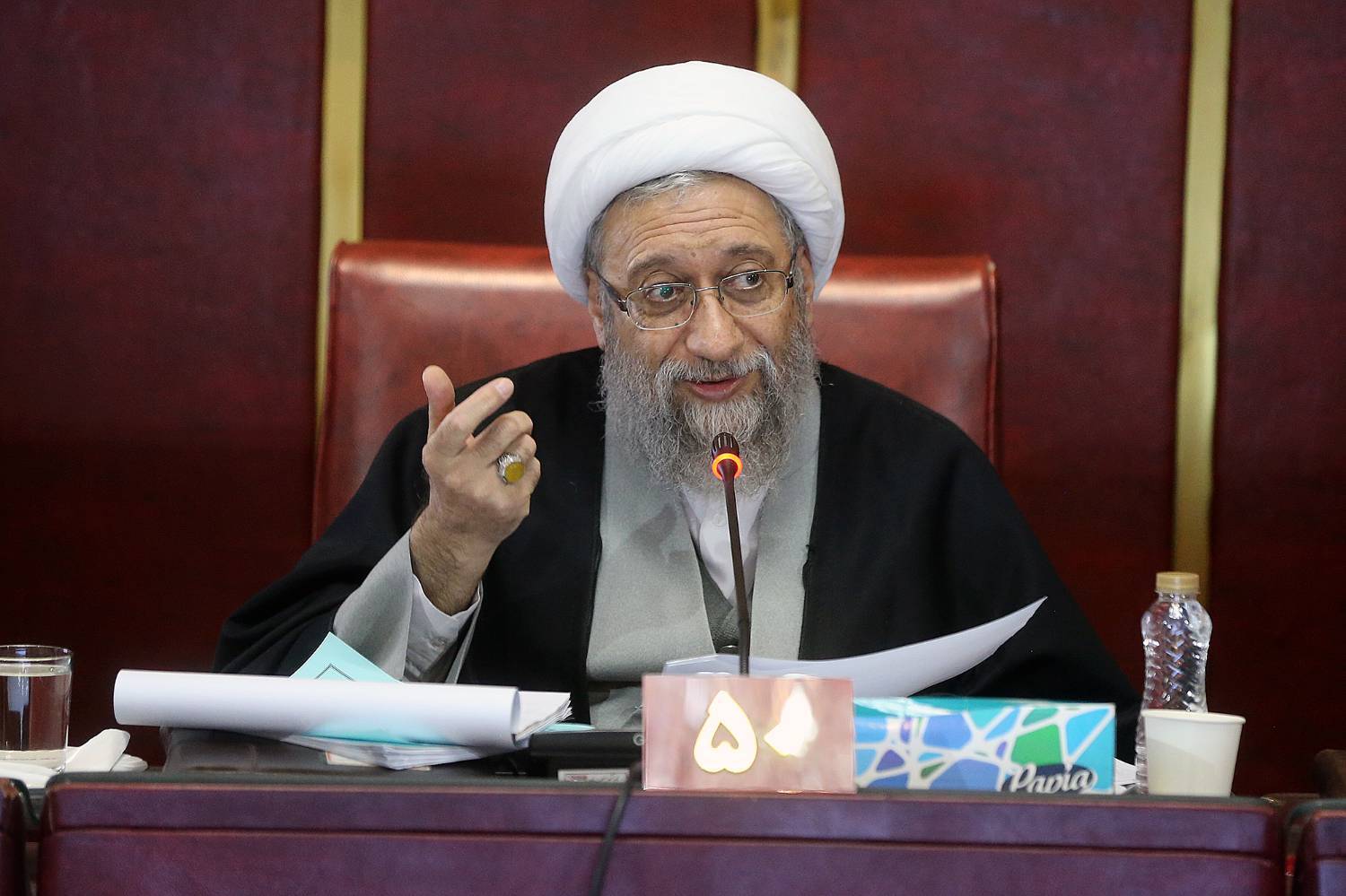 گزارش تصویری جلسه صحن مجمع تشخیص مصلحت نظام با موضوع ادامه بررسی مصوبه مجلس شورای اسلامی در خصوص الزام به ثبت رسمی معاملات اموال غیر منقول