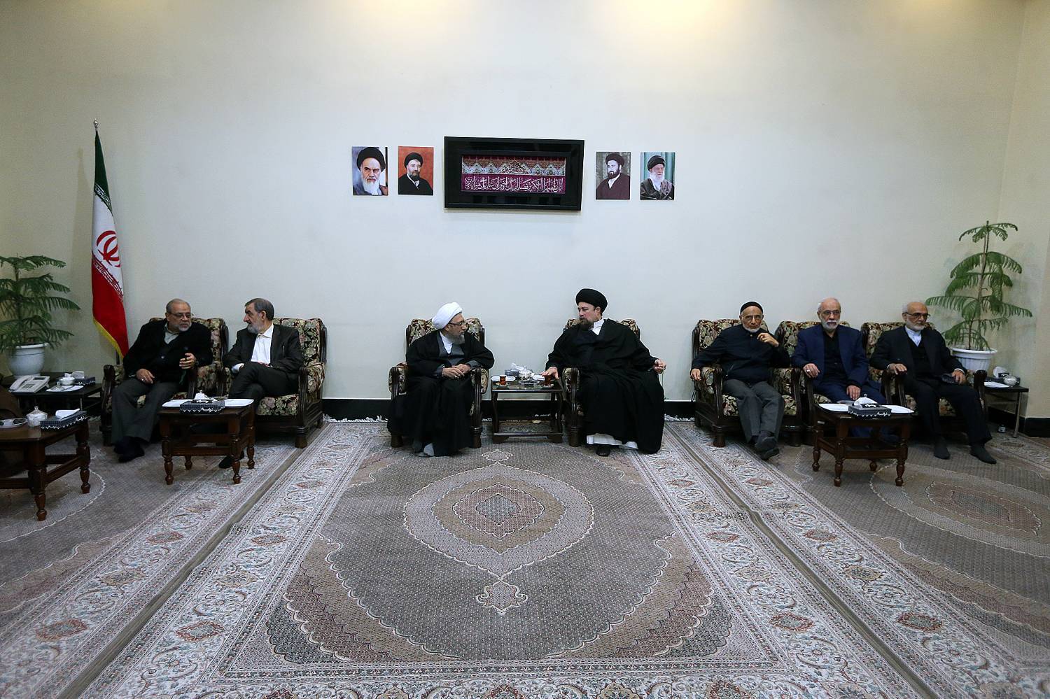 گزارش تصویری تجدید میثاق رئیس و اعضای مجمع تشخیص مصلحت نظام  با آرمان‌های امام راحل(ره)  و شهدای انقلاب اسلامی