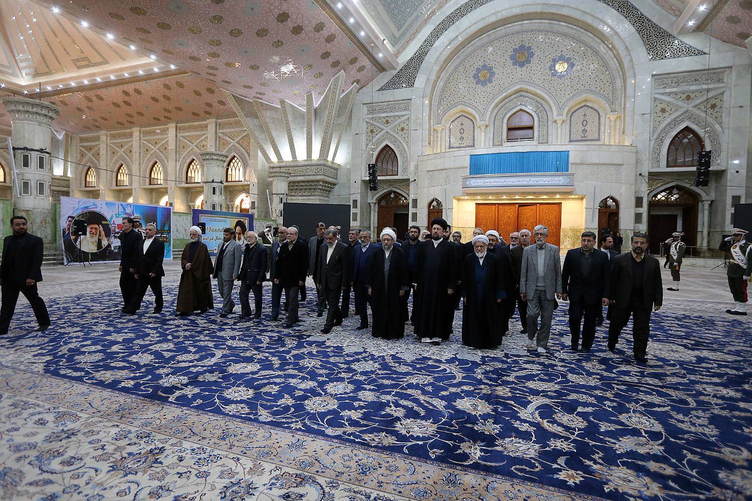 گزارش تصویری تجدید میثاق رئیس و اعضای مجمع تشخیص مصلحت نظام  با آرمان‌های امام راحل(ره)  و شهدای انقلاب اسلامی