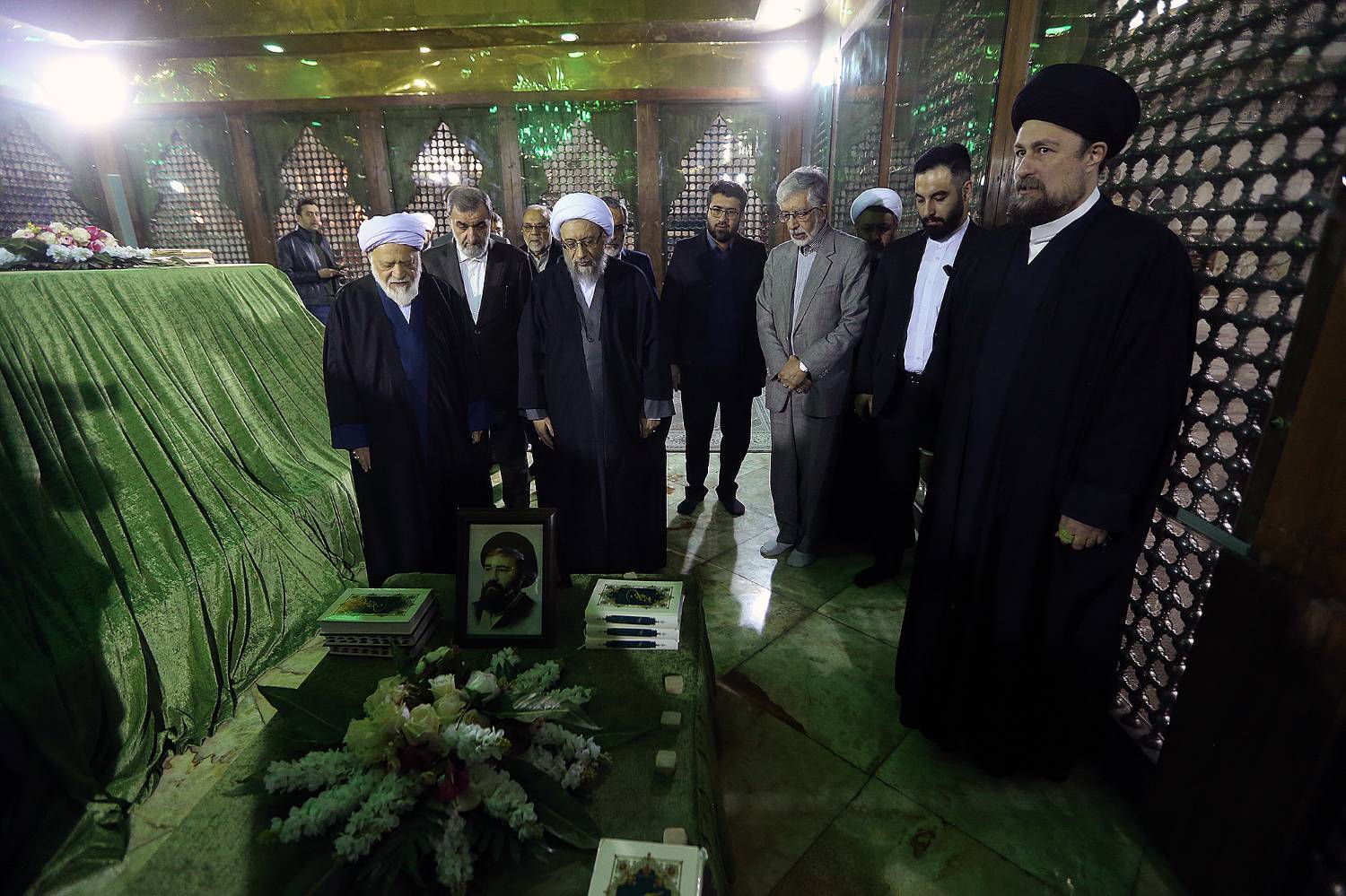 گزارش تصویری تجدید میثاق رئیس و اعضای مجمع تشخیص مصلحت نظام  با آرمان‌های امام راحل(ره)  و شهدای انقلاب اسلامی