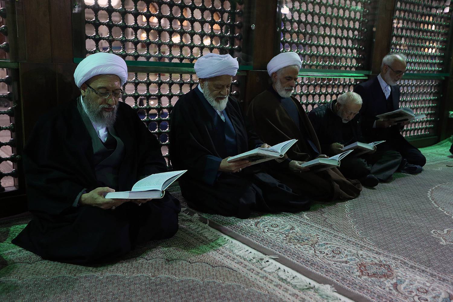 گزارش تصویری تجدید میثاق رئیس و اعضای مجمع تشخیص مصلحت نظام  با آرمان‌های امام راحل(ره)  و شهدای انقلاب اسلامی