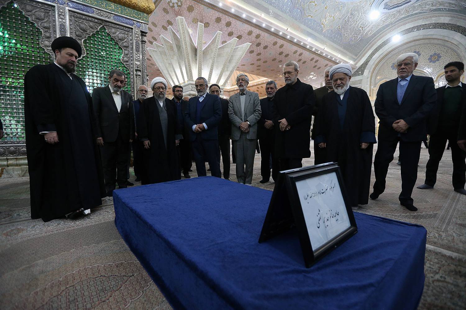 گزارش تصویری تجدید میثاق رئیس و اعضای مجمع تشخیص مصلحت نظام  با آرمان‌های امام راحل(ره)  و شهدای انقلاب اسلامی