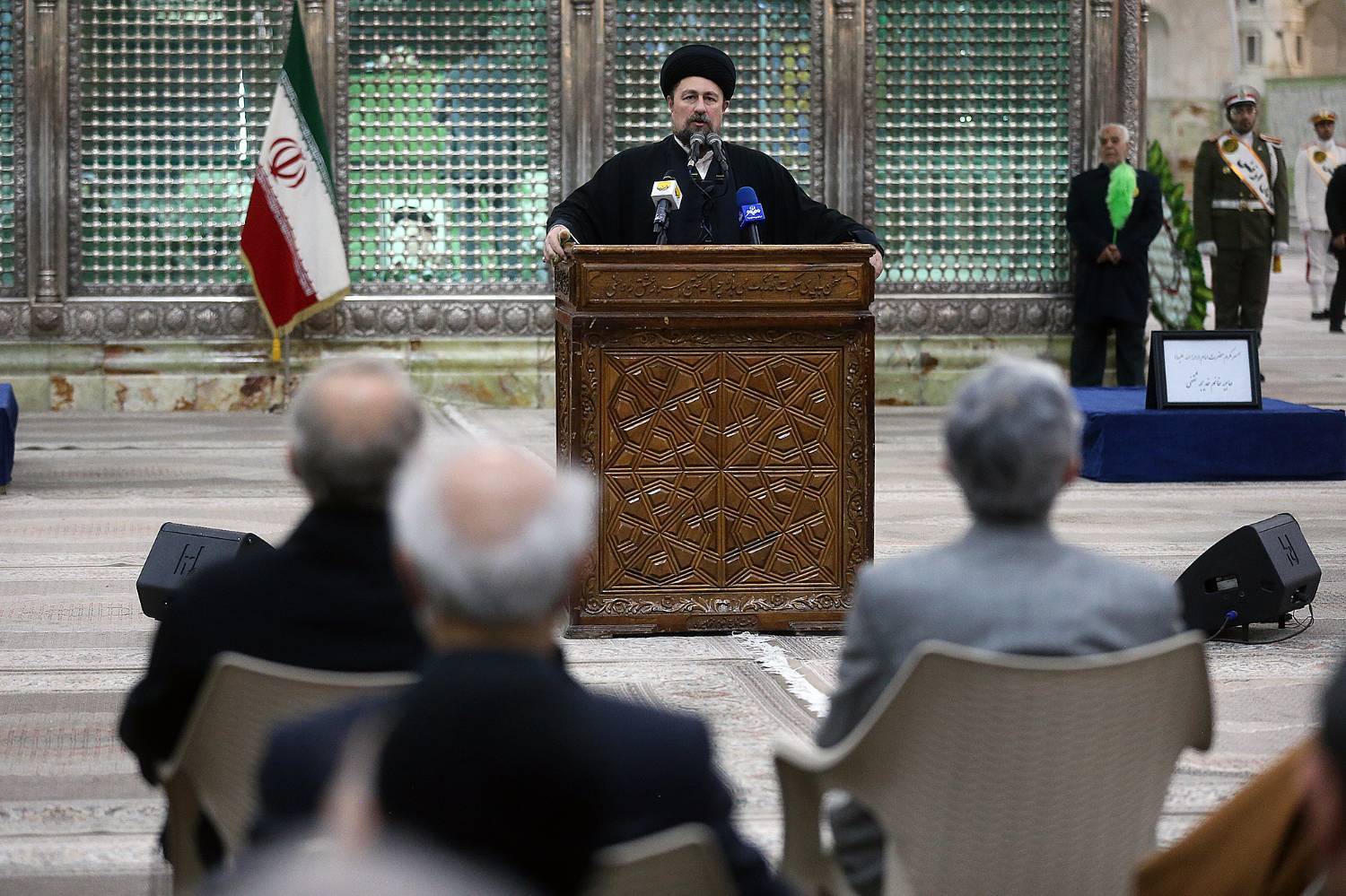 گزارش تصویری تجدید میثاق رئیس و اعضای مجمع تشخیص مصلحت نظام  با آرمان‌های امام راحل(ره)  و شهدای انقلاب اسلامی