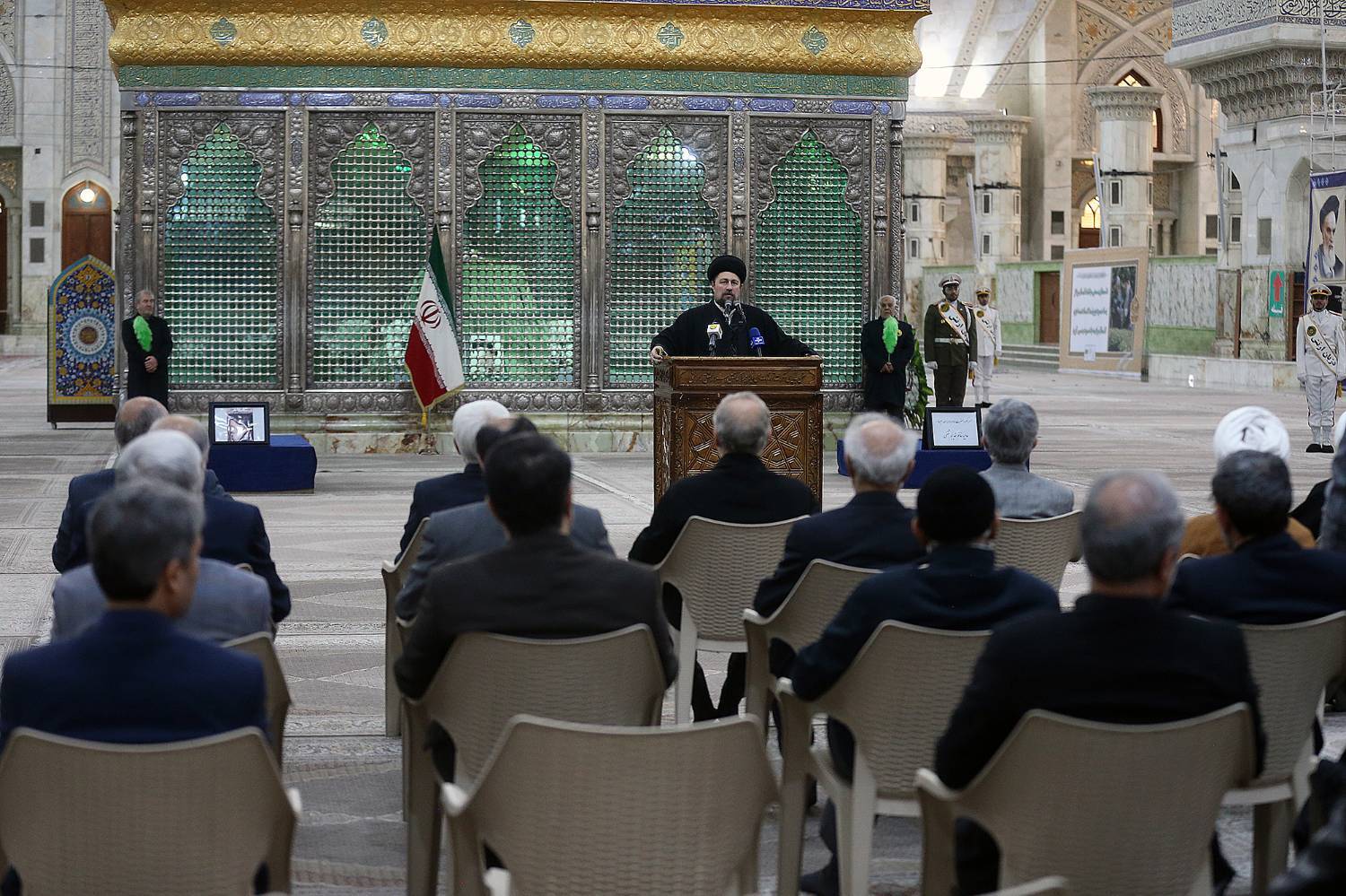 گزارش تصویری تجدید میثاق رئیس و اعضای مجمع تشخیص مصلحت نظام  با آرمان‌های امام راحل(ره)  و شهدای انقلاب اسلامی