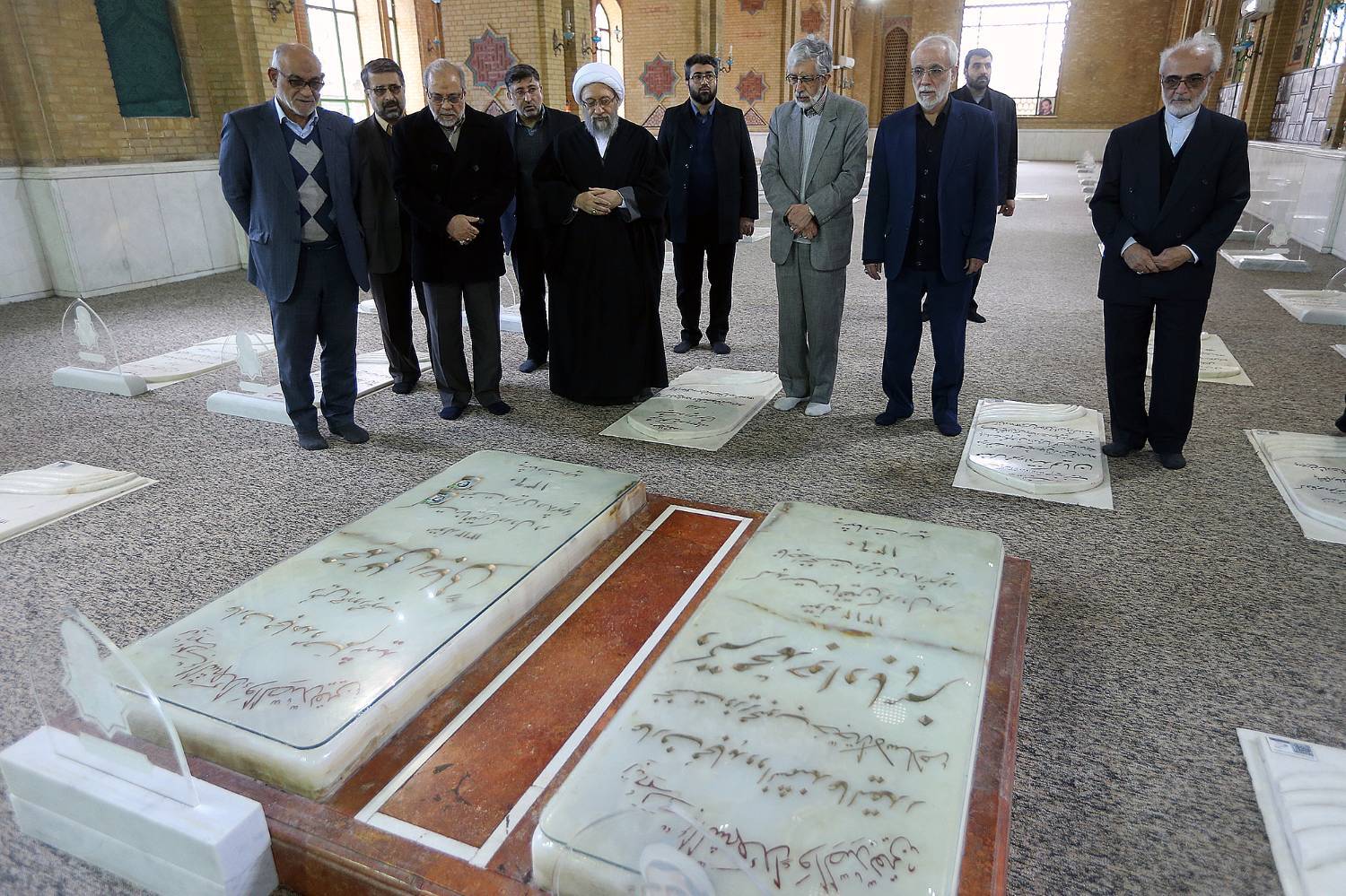 گزارش تصویری تجدید میثاق رئیس و اعضای مجمع تشخیص مصلحت نظام  با آرمان‌های امام راحل(ره)  و شهدای انقلاب اسلامی