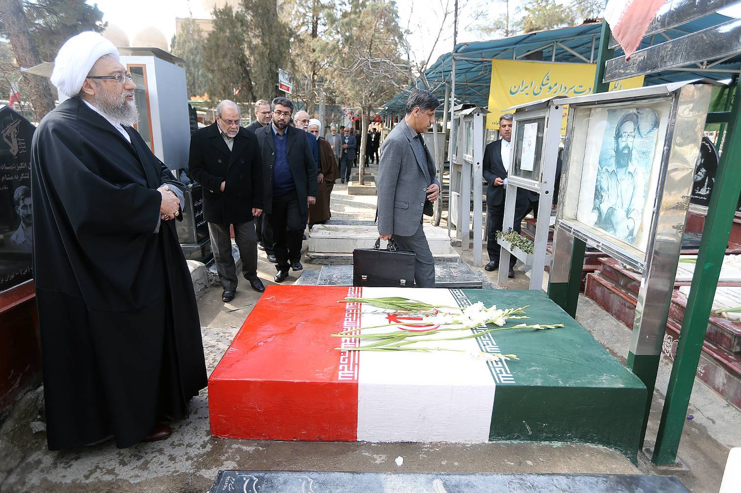 گزارش تصویری تجدید میثاق رئیس و اعضای مجمع تشخیص مصلحت نظام  با آرمان‌های امام راحل(ره)  و شهدای انقلاب اسلامی