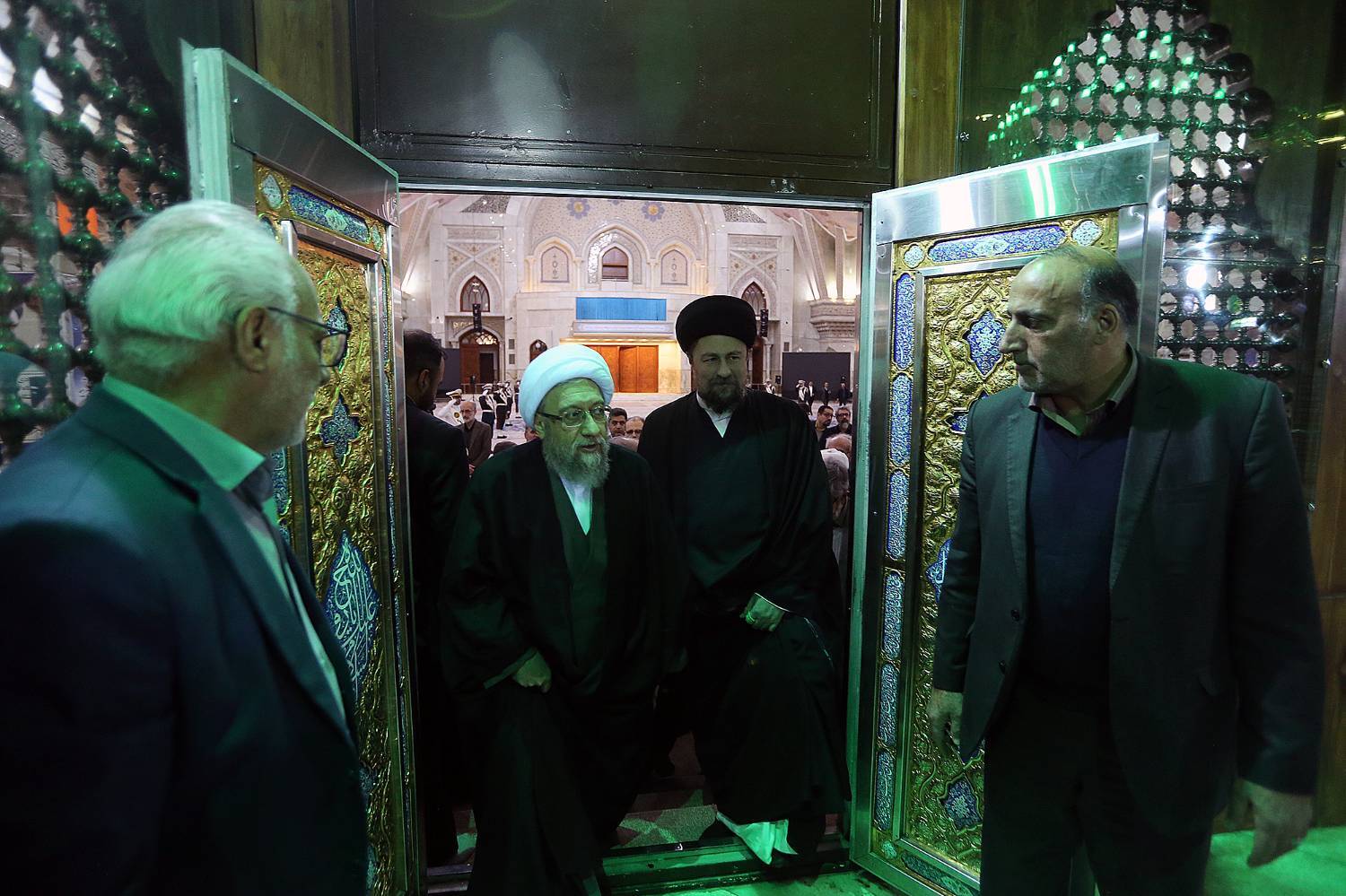 گزارش تصویری تجدید میثاق رئیس و اعضای مجمع تشخیص مصلحت نظام  با آرمان‌های امام راحل(ره)  و شهدای انقلاب اسلامی