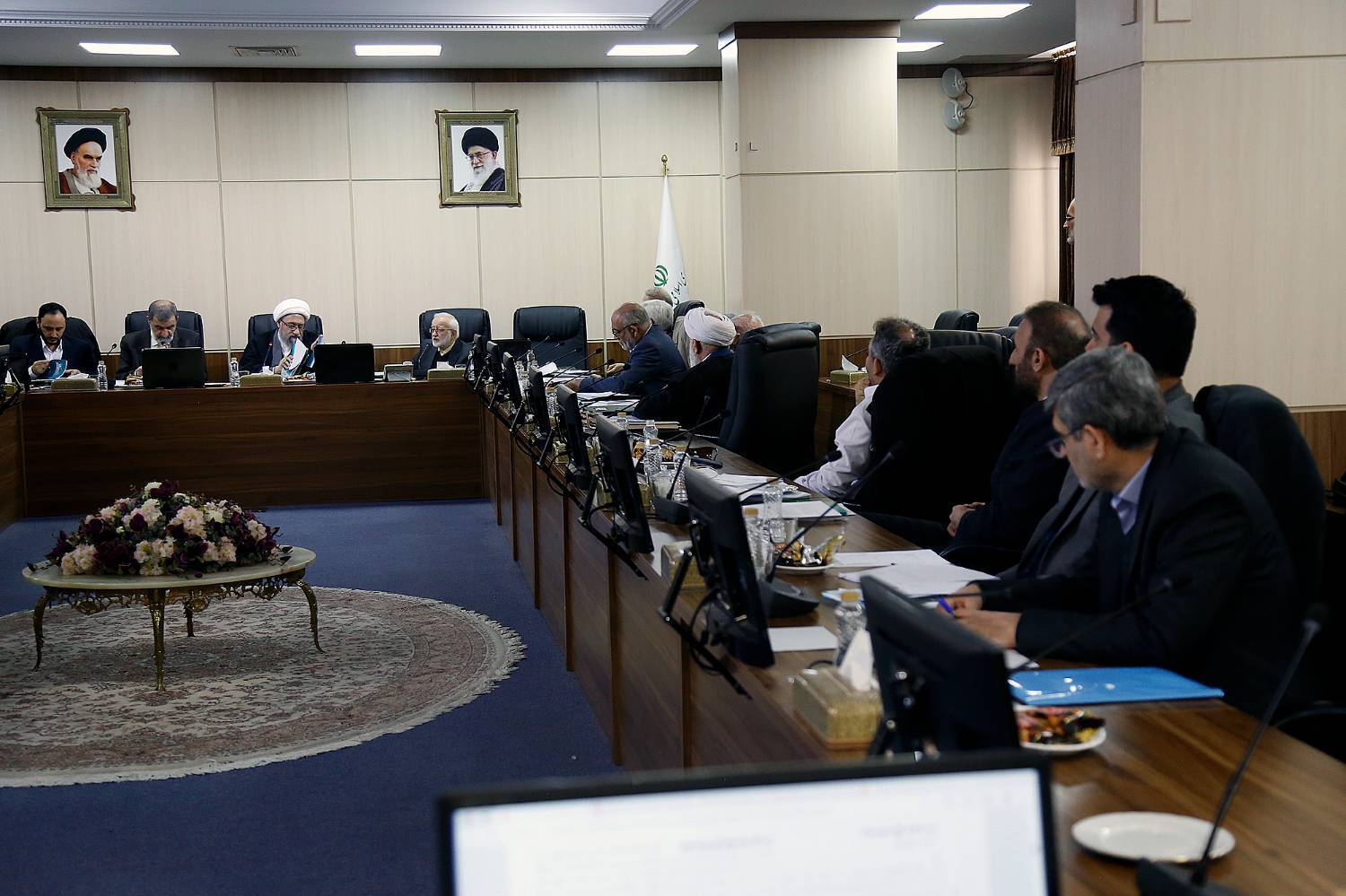 گزارش تصویری جلسه  هیئت عالی نظارت با موضوع بررسی موارد مغایرت بودجه سال 1403 کل کشور با سیاست های کلی نظام 18 بهمن 1402