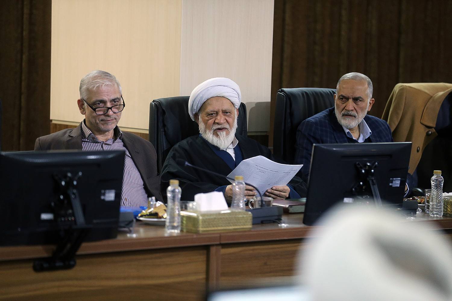 گزارش تصویری جلسه هیئت عالی نظارت با موضوع ادامه بررسی موارد رفع یا بقای مغایرت های مصوبه مجلس درخصوص برنامه پنج ساله هفتم پیشرفت /15 اسفند 1402