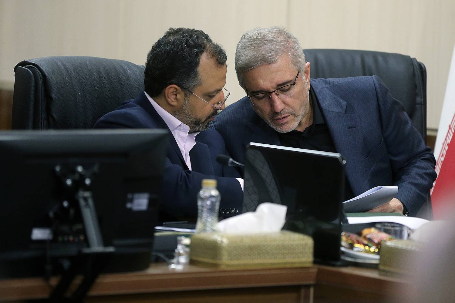 گزارش تصویری جلسه هیئت عالی نظارت/1 اسفند 1402 گزارش تصویری جلسه هیئت عالی نظارت/1 اسفند 1402