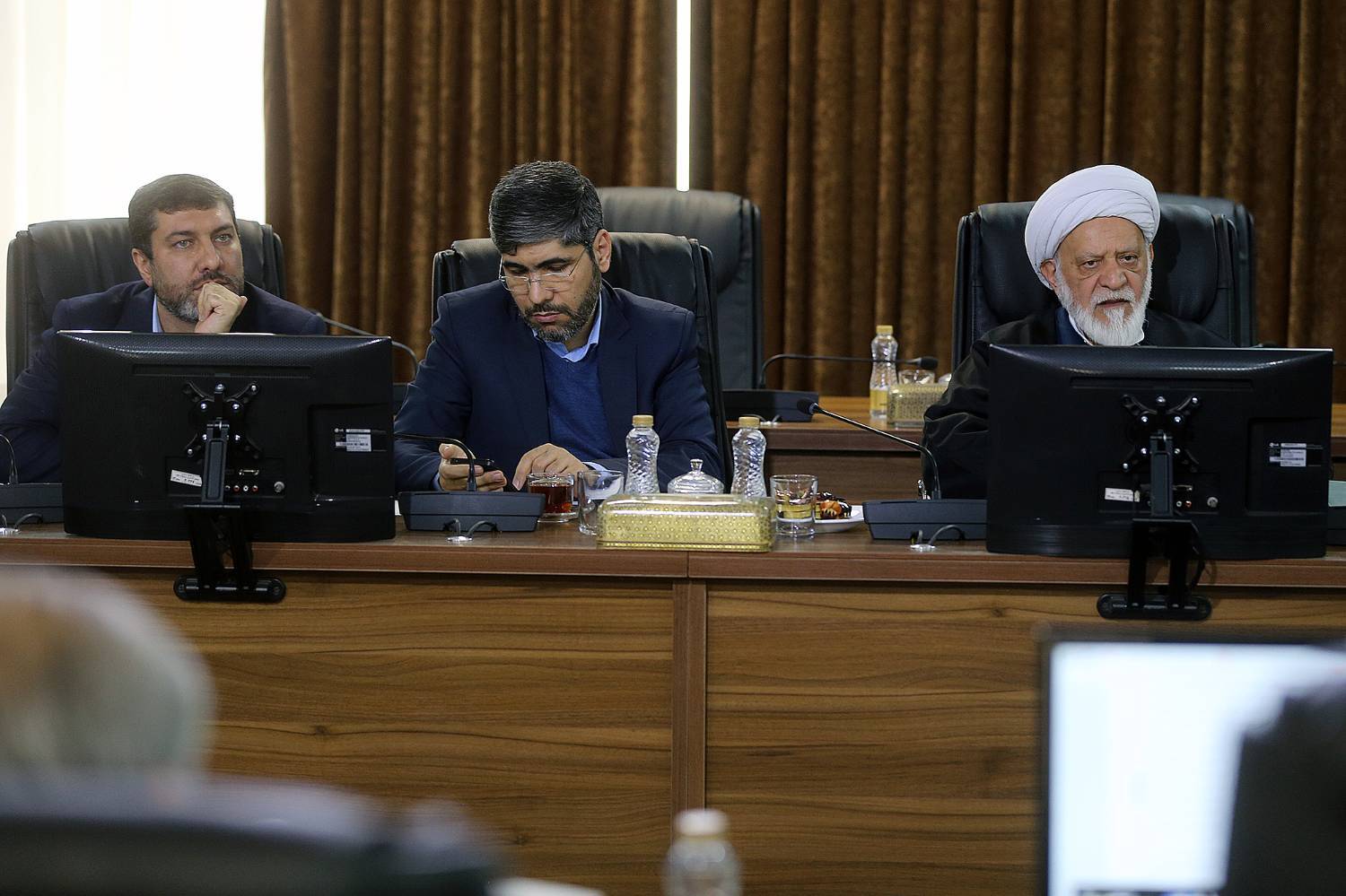 گزارش تصویری جلسه هیئت عالی نظارت/1 اسفند 1402 گزارش تصویری جلسه هیئت عالی نظارت/1 اسفند 1402