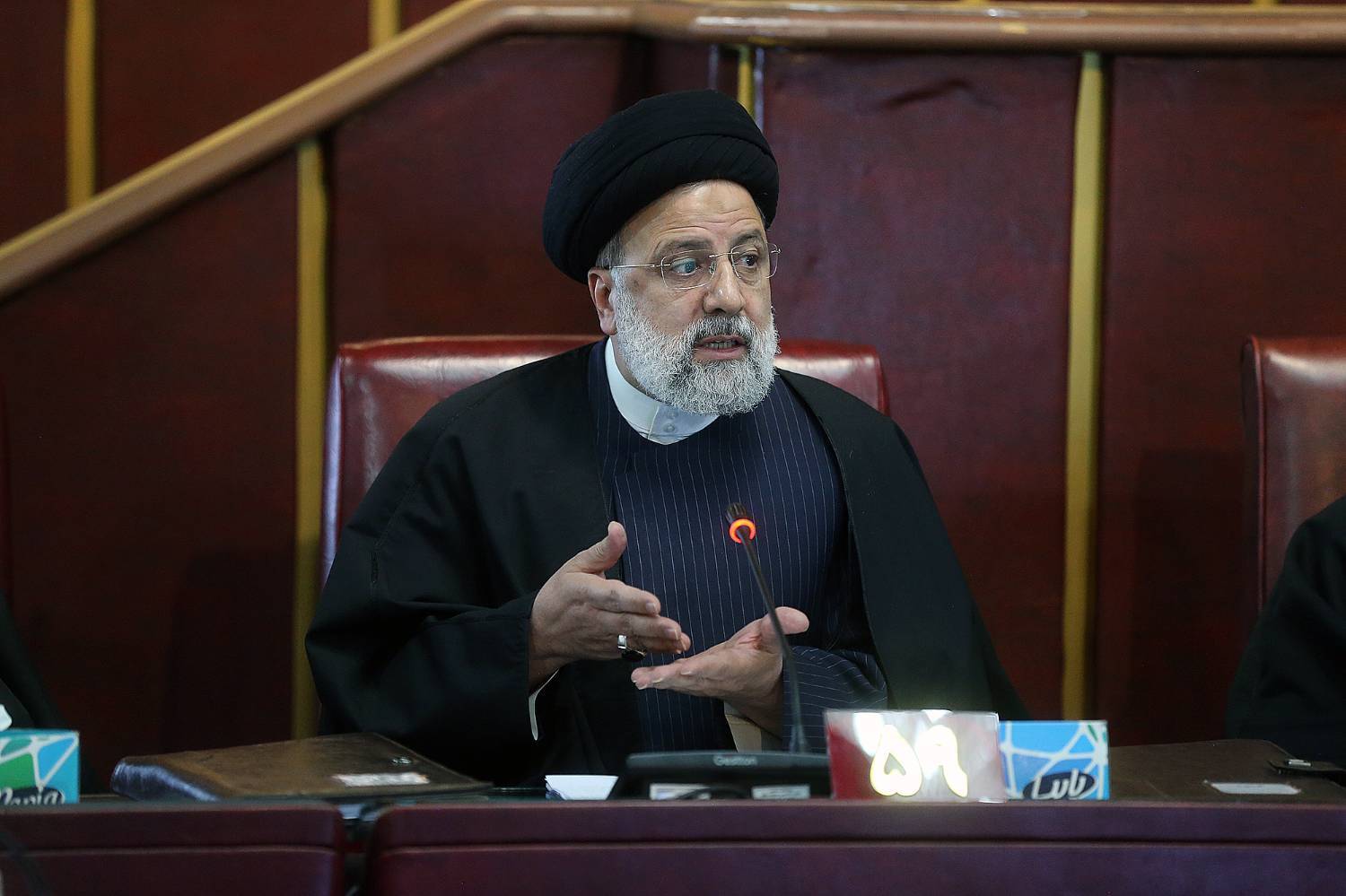 تخصیص ۱۳میلیارد و۶۰۰ میلیون یورو به نرخ ارز ترجیحی برای واردات کالاهای اساسی کشاورزی، دارو و مواد اولیه تخصیص ۱۳میلیارد و۶۰۰ میلیون یورو به نرخ ارز ترجیحی برای واردات کالاهای اساسی کشاورزی، دارو و مواد اولیه