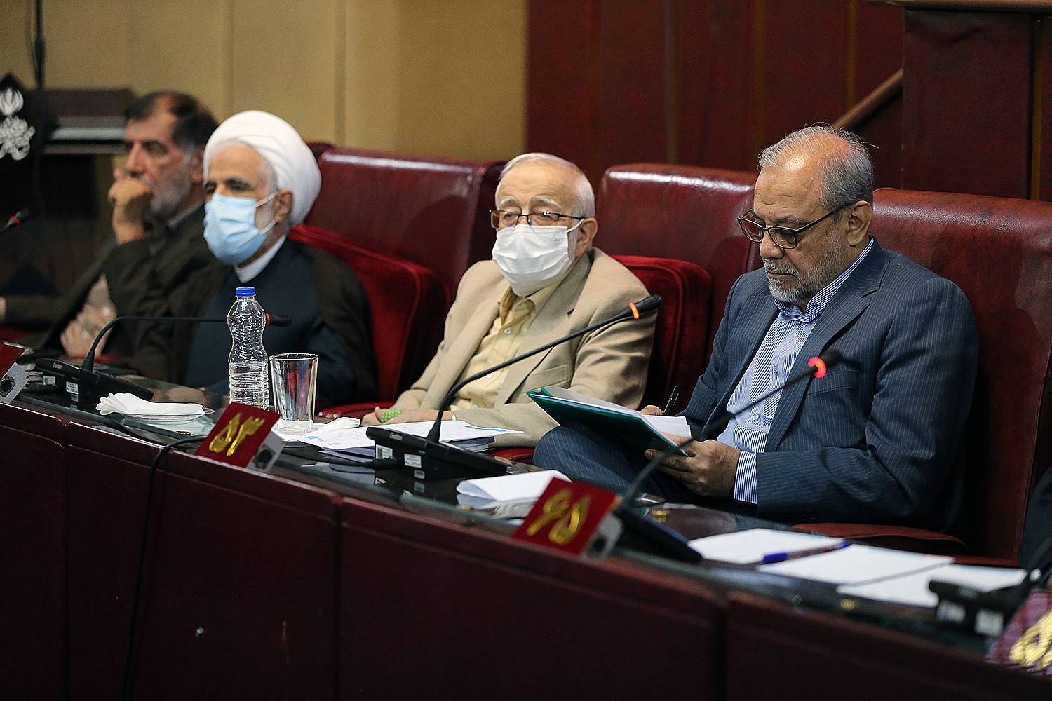 استقبال نخبگان علمی و اجرایی کشور از برگزاری «اجلاس ملی نخبگان، نظریهپردازی و سیاستگذاری کلان در جمهوری اسلامی ایران» استقبال نخبگان علمی و اجرایی کشور از برگزاری «اجلاس ملی نخبگان، نظریهپردازی و سیاستگذاری کلان در جمهوری اسلامی ایران»