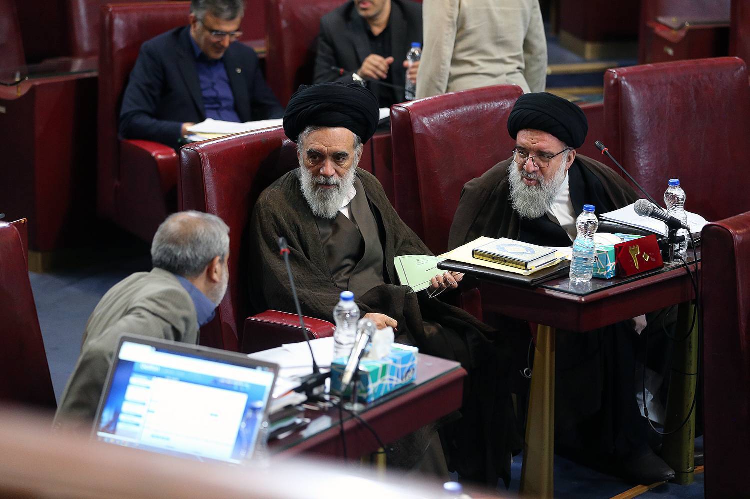 آیت الله آملی لاریجانی با تبریک هفته دولت: از دولت محترم می خواهیم خدمات و دستاوردهای خود را برای مردم تشریح کند/ تصویب ترکیب هیئت عالی و بررسی جایگاه شورای فقهی بانک مرکزی توسط مجمع تشخیص مصلحت نظام آیت الله آملی لاریجانی با تبریک هفته دولت: از دولت محترم می خواهیم خدمات و دستاوردهای خود را برای مردم تشریح کند/ تصویب ترکیب هیئت عالی و بررسی جایگاه شورای فقهی بانک مرکزی توسط مجمع تشخیص مصلحت نظام