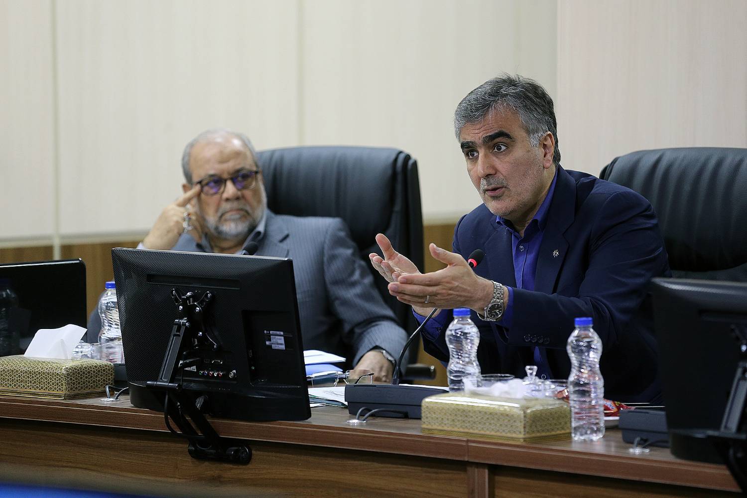 جلسه کمیسیون اقتصادی 6 شهریور 1402 جلسه کمیسیون اقتصادی 6 شهریور 1402