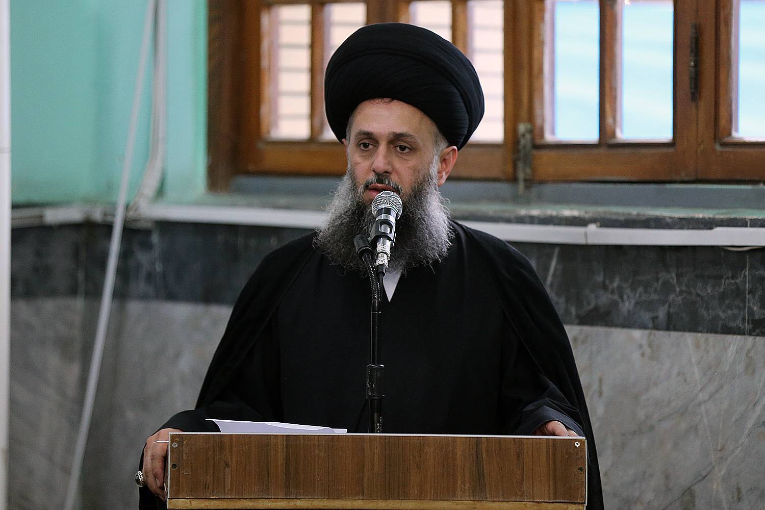 گزارش تصویری  حضور آیت الله آملی لاریجانی در مراسم سیزدهمین سالگرد ارتحال آیت الله سید موسی صالحی و یادواره شهدای والامقام روحانی شهرستان ساری/ 12 مهر 1402