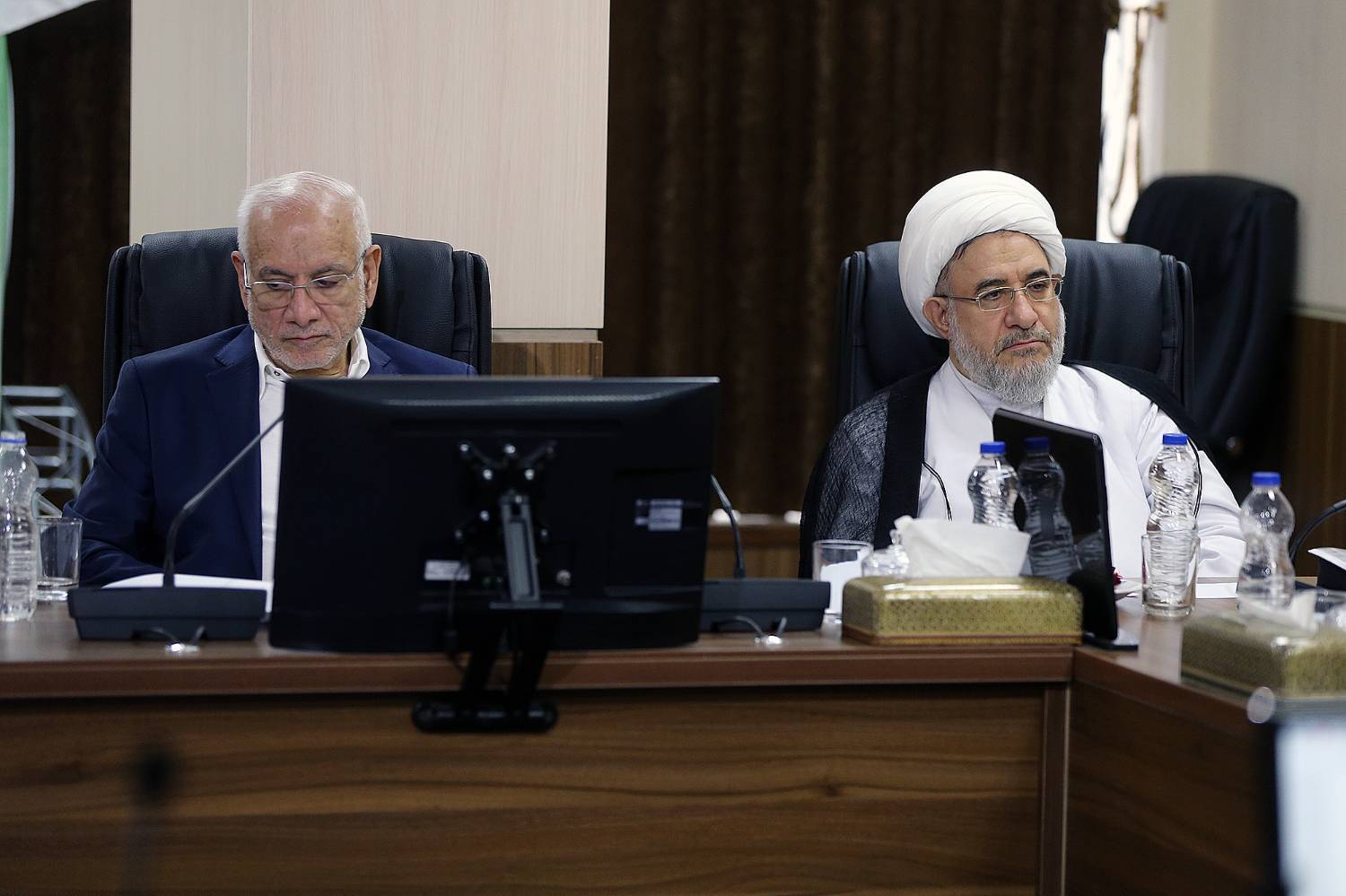 کمیسیون مشترک اقتصادی و حقوقی