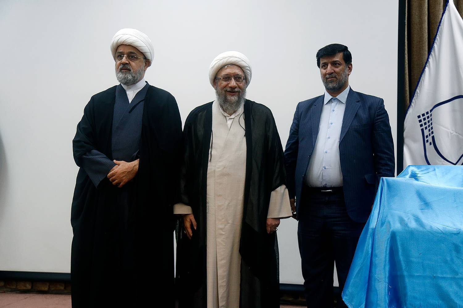 گزارش تصویری  مراسم رونمایی از نسخه سوم نرم‌افزار جامع اصول فقه در مرکز تحقیقات کامپیوتری علوم اسلامی(نور) قم با حضور آیت الله آملی لاریجانی