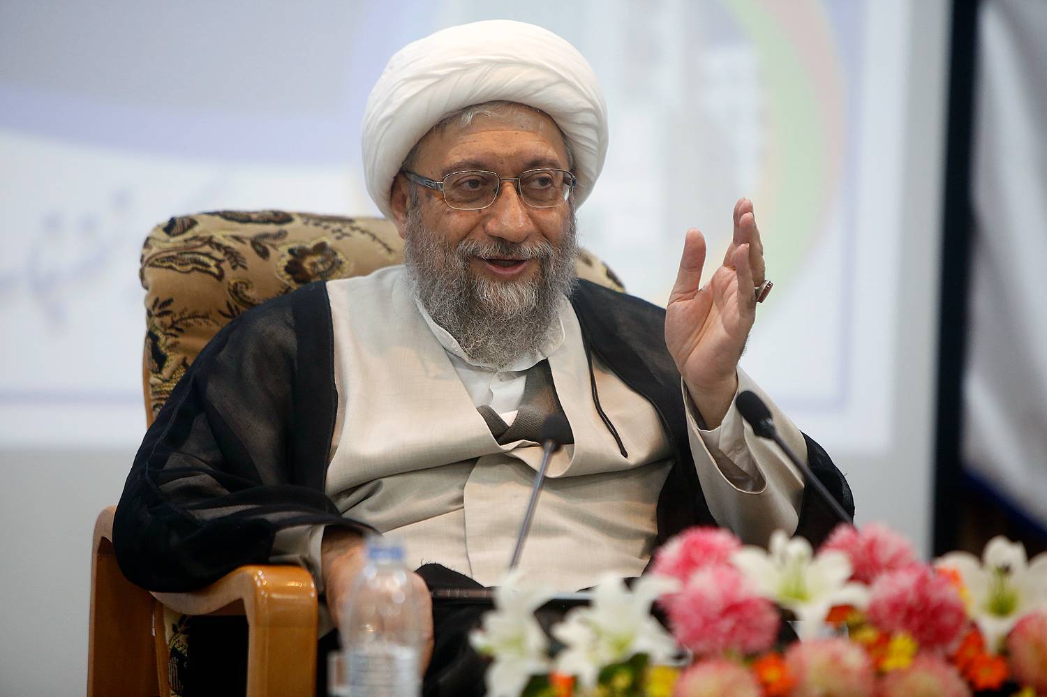 گزارش تصویری  مراسم رونمایی از نسخه سوم نرم‌افزار جامع اصول فقه در مرکز تحقیقات کامپیوتری علوم اسلامی(نور) قم با حضور آیت الله آملی لاریجانی