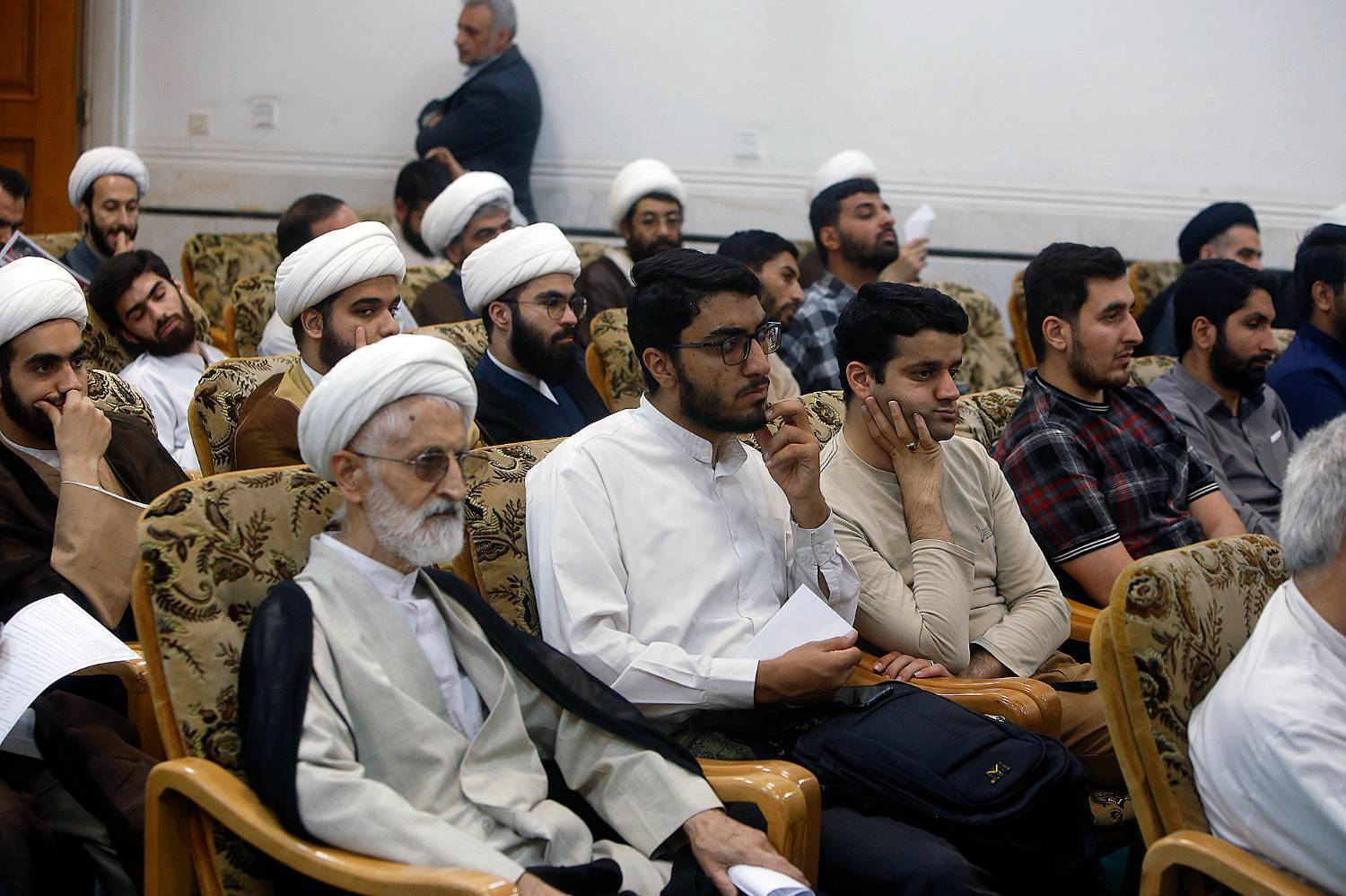 گزارش تصویری  مراسم رونمایی از نسخه سوم نرم‌افزار جامع اصول فقه در مرکز تحقیقات کامپیوتری علوم اسلامی(نور) قم با حضور آیت الله آملی لاریجانی