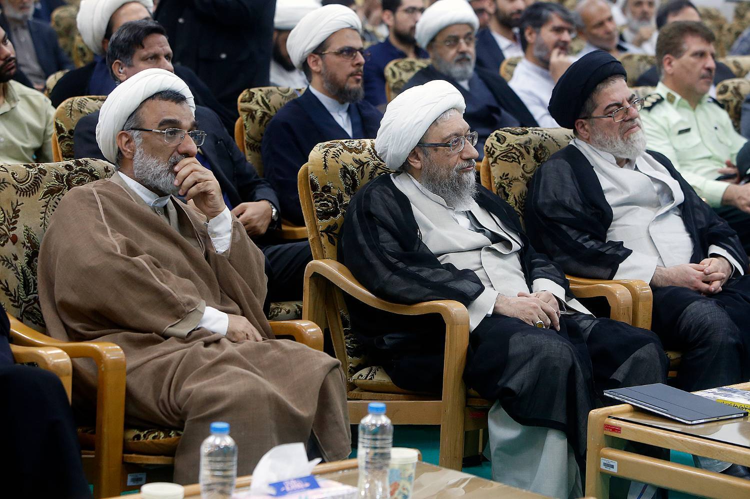 گزارش تصویری  مراسم رونمایی از نسخه سوم نرم‌افزار جامع اصول فقه در مرکز تحقیقات کامپیوتری علوم اسلامی(نور) قم با حضور آیت الله آملی لاریجانی