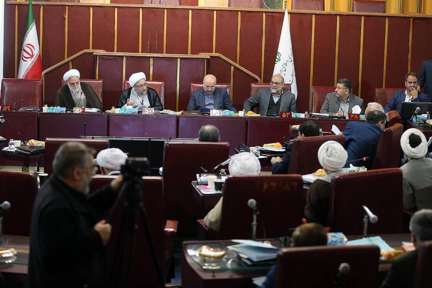گزارش تصویری جلسه صحن مجمع تشخیص مصلحت نظام با موضوع /17 آبان 1402