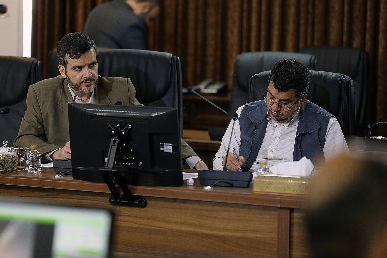 پایان بررسی طرح الزام به ثبت رسمی معاملات اموال غیر منقول در کمیسیون حقوقی و قضائی مجمع پایان بررسی طرح الزام به ثبت رسمی معاملات اموال غیر منقول در کمیسیون حقوقی و قضائی مجمع