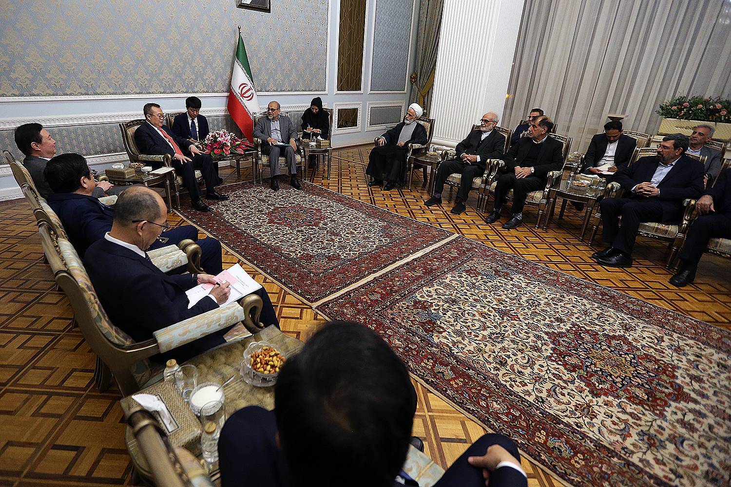 گزارش تصویری دیدار دبیر مجمع تشخیص مصلحت نظام با وزیر ارتباطات بین المللی چین/14 آذر 1402