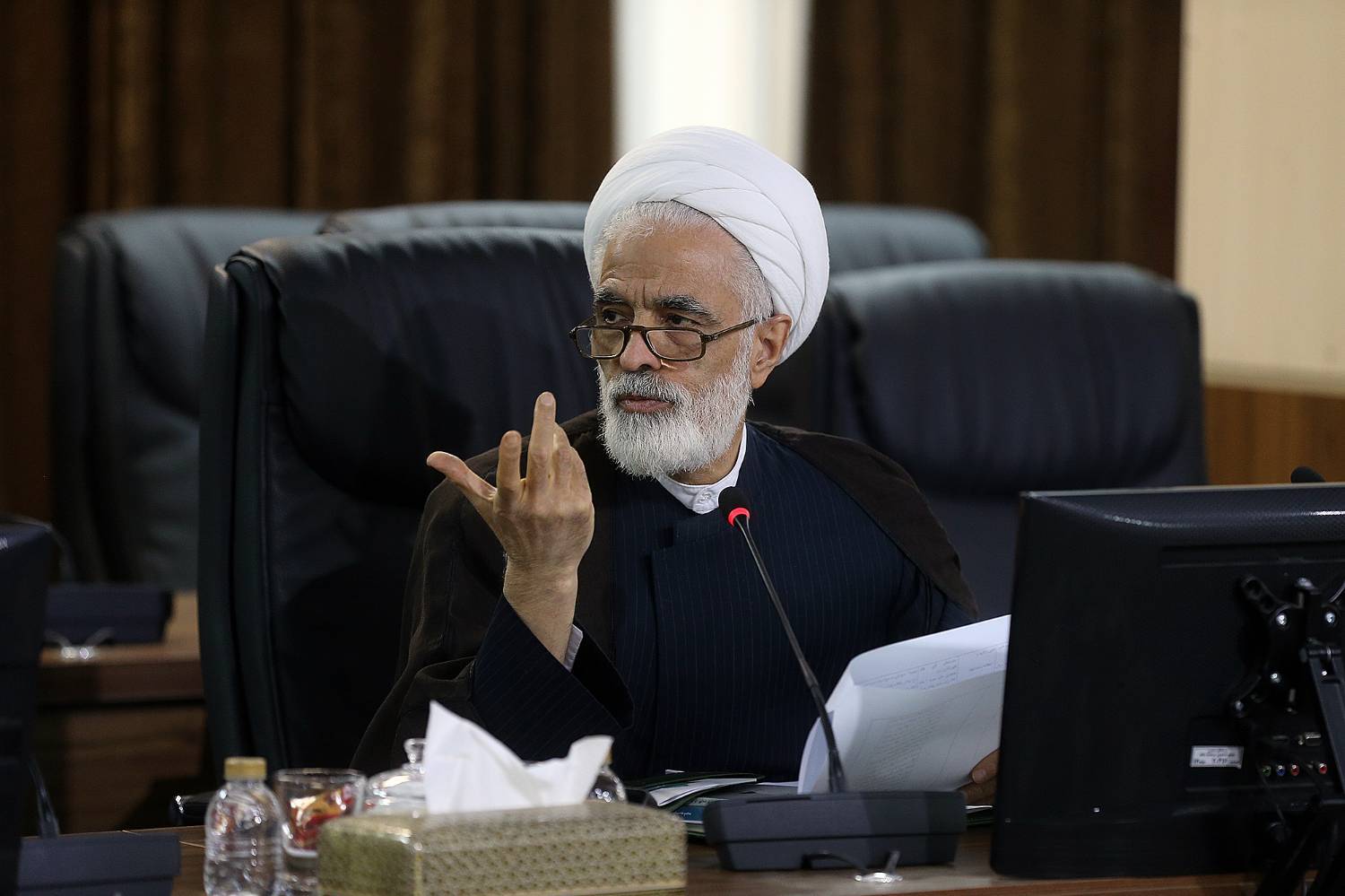 گزارش تصویری جلسه هیات عالی نظارت با موضوع بررسی مصوبه اصلاحی مجلس در خصوص لایحه حمایت از خانواده از طریق ترویج فرهنگ عفاف و حجاب از حیث مغایر با سیاست های کلی نظام /21 آذر 1402