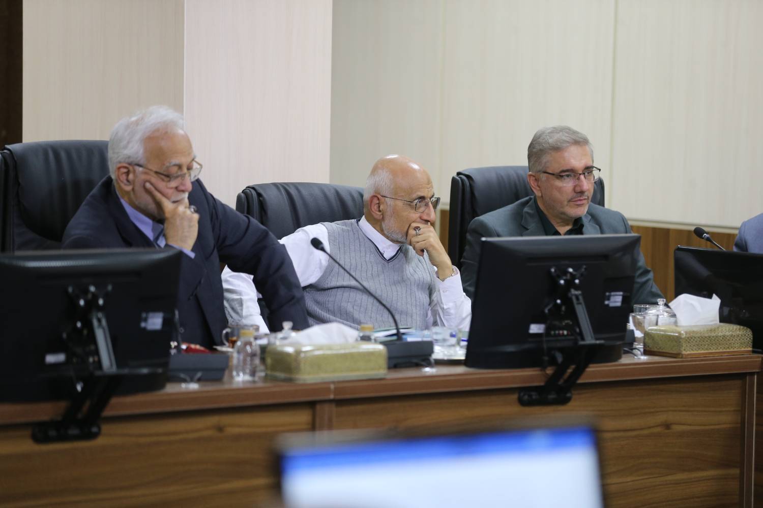 گزارش تصویری جلسه هیات عالی نظارت /1 آذر 1402