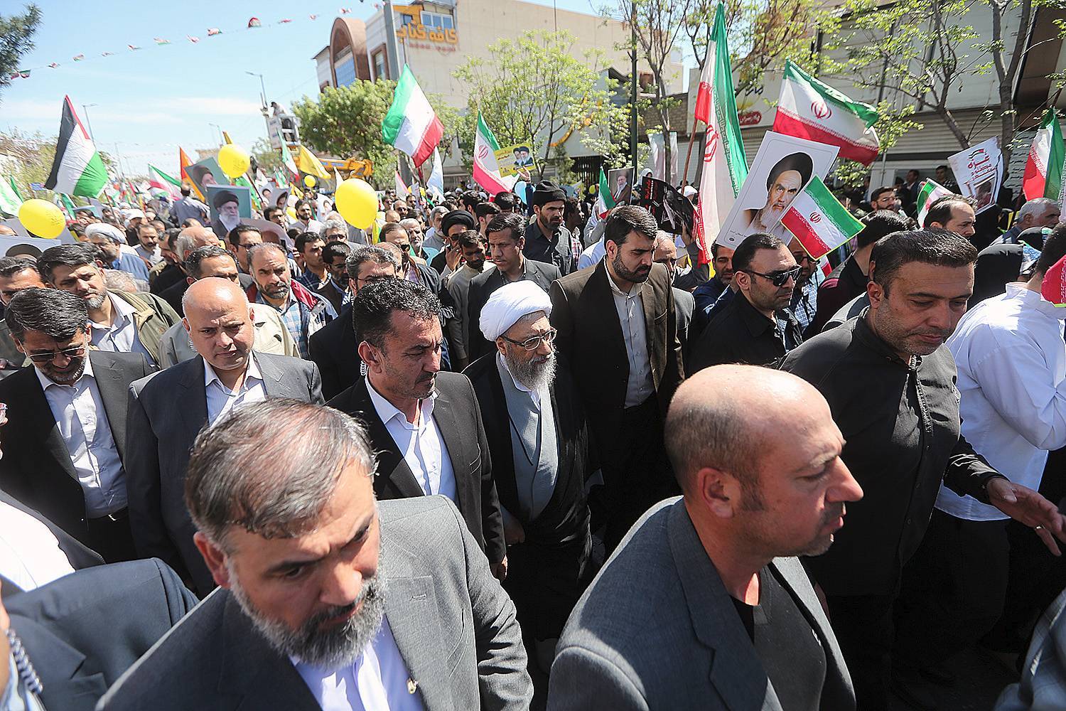گزارش تصویری حضور رییس مجمع تشخیص مصلحت نظام در راهپیمایی روز جهانی قدس در شهر مقدس قم /17 فروردین 1403