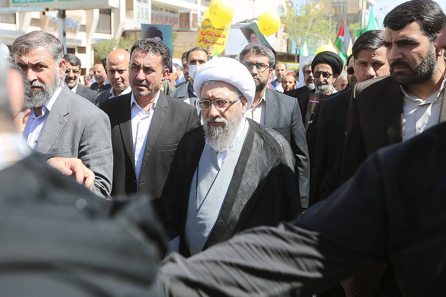 گزارش تصویری حضور رییس مجمع تشخیص مصلحت نظام در راهپیمایی روز جهانی قدس در شهر مقدس قم /17 فروردین 1403