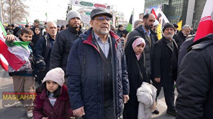 گزارش تصویری حضور دبیرمجمع تشخیص مصلحت نظام در راهپیمایی روز ۲۲ بهمن در تهران