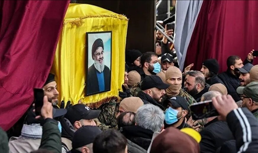 حضور هیئتی از مجمع تشخیص مصلحت نظام در مراسم تشییع باشکوه شهید نصرالله حضور هیئتی از مجمع تشخیص مصلحت نظام در مراسم تشییع باشکوه شهید نصرالله