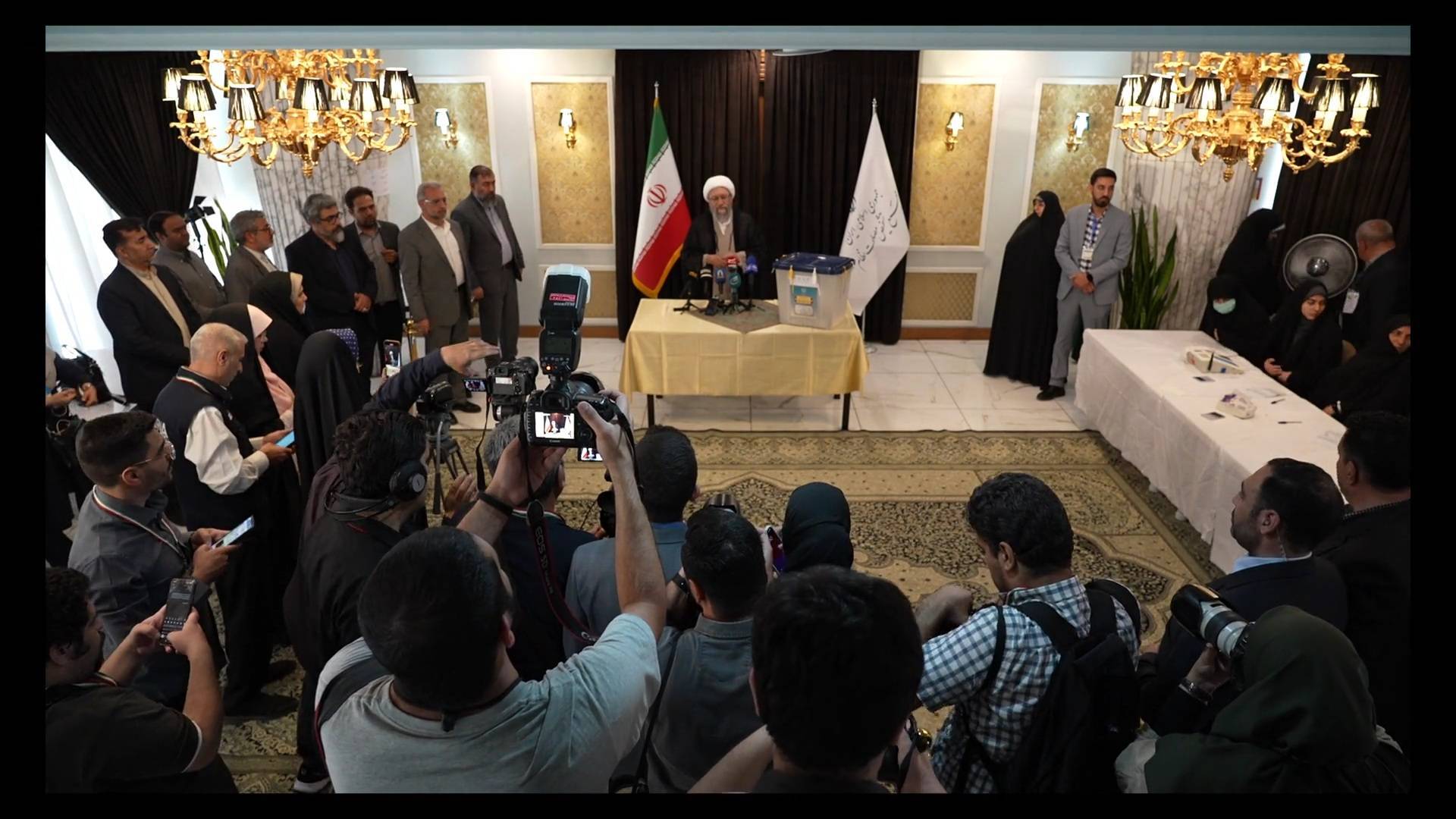 فیلم / حضور مردم در پای صندوق‌های رای تجلی همبستگی اجتماعی است