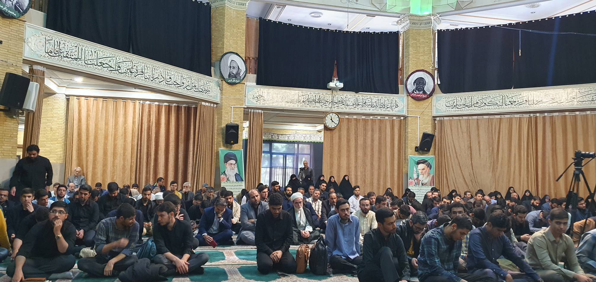 آغاز سال تحصیلی دانشگاه امام صادق (ع) با حضور آیت الله آملی لاریجانی آغاز سال تحصیلی دانشگاه امام صادق (ع) با حضور آیت الله آملی لاریجانی