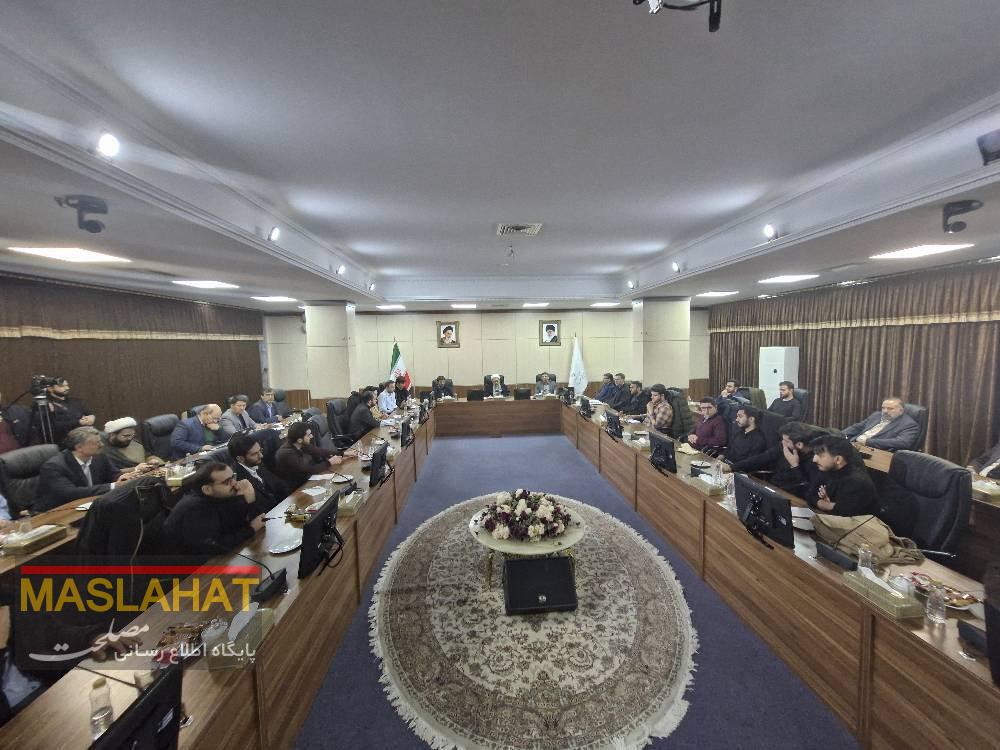 آغاز دیدار صمیمانه رئیس مجمع تشخیص مصلحت نظام با نمایندگان تشکلهای دانشجویی آغاز دیدار صمیمانه رئیس مجمع تشخیص مصلحت نظام با نمایندگان تشکلهای دانشجویی