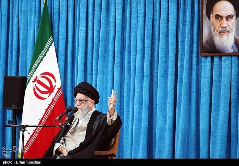 حضور رییس مجمع تشخیص مصلحت نظام در مراسم سیوششمین سالگرد ارتحال امام خمینی(ره) حضور رییس مجمع تشخیص مصلحت نظام در مراسم سیوششمین سالگرد ارتحال امام خمینی(ره)