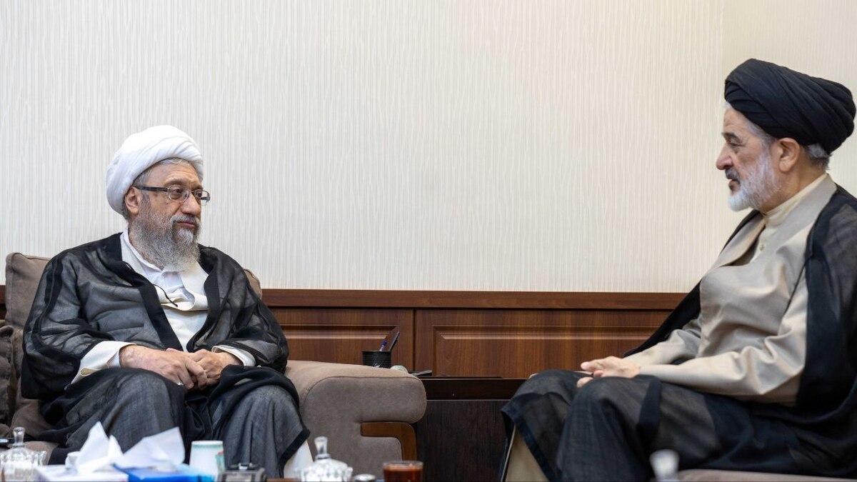 روحانیت صدای مردم است؛ دولت باید ظرفیت حوزه را بشناسد و حوزه نیز محدودیت‌های دولت را درک کند