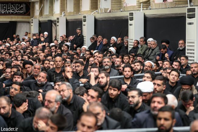 گزارش تصویری اولین شب مراسم عزاداری سید و سالار شهیدان(ع) در حسینیه امام خمینی(ره)