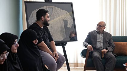 گزارش تصویری دیدار دکتر محمدباقر ذوالقدر با خانواده سردار شهید حاجی زاده