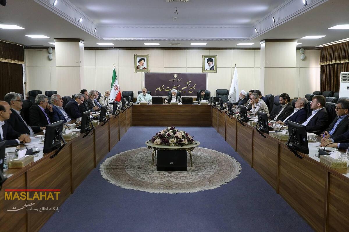 گزارش تصویری دومین جلسه ارزیابی سیاست های کلی مسکن در کمیسیون زیر بنایی و تولیدی