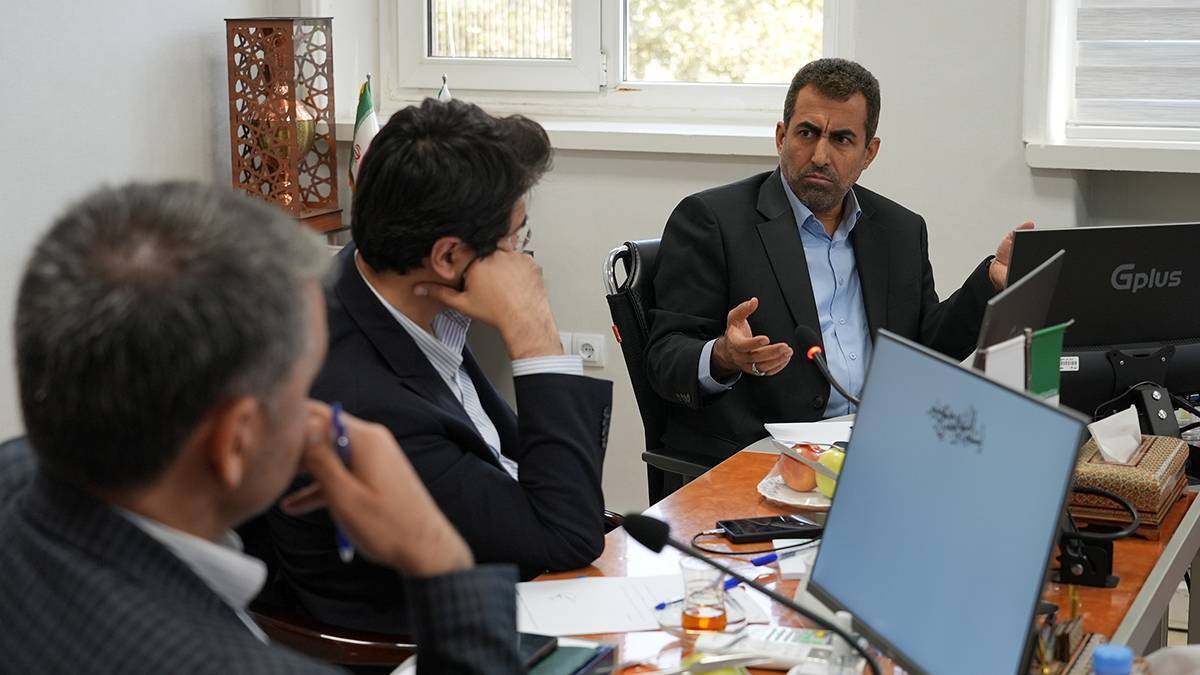 بررسی آخرین وضعیت اجرای قانون سامانه مودیان و پایانه‌های فروشگاهی/ مالیات اولین خاکریز توسعه اقتصادی است