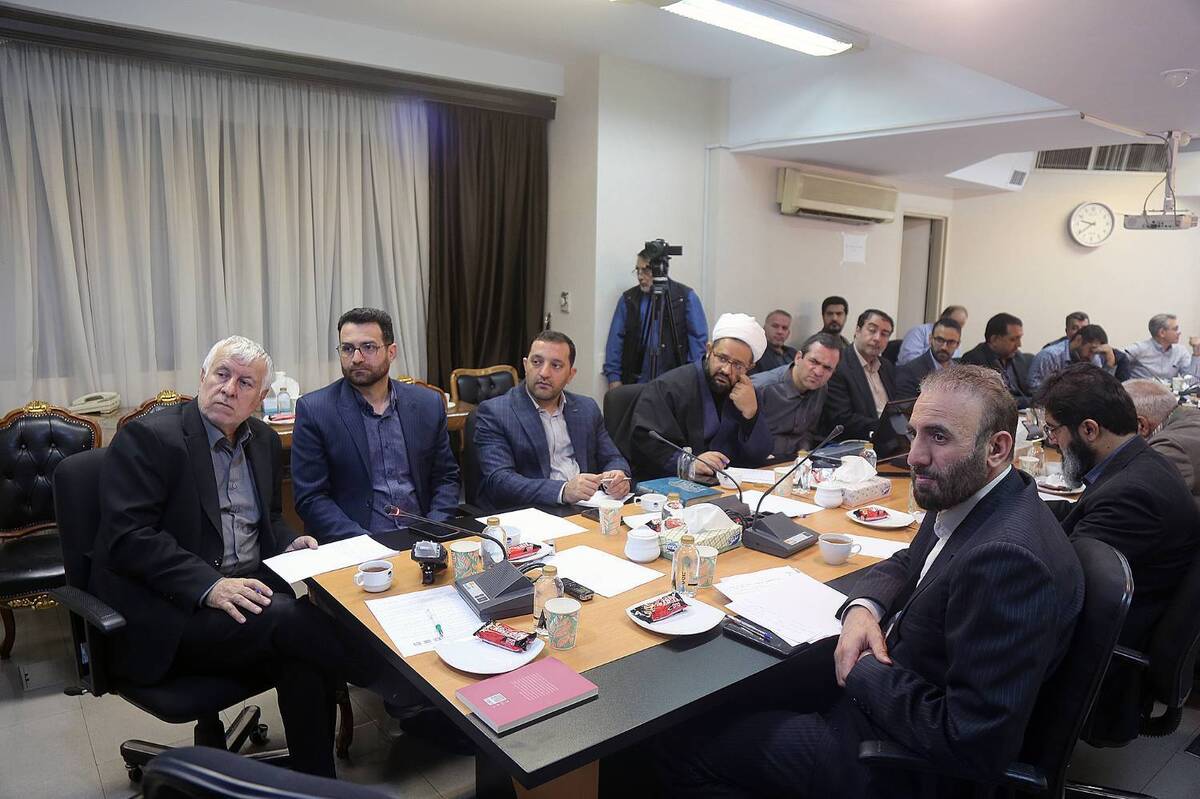 ادامه برگزاری نشست تبیین سیاست های کلی نظام قانون گذاری در کمیسیون مشترک