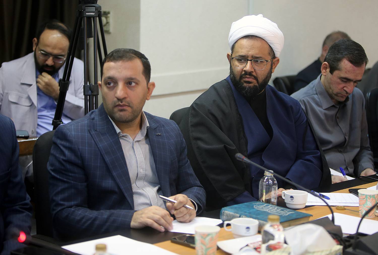 ادامه برگزاری نشست تبیین سیاست های کلی نظام قانون گذاری در کمیسیون مشترک ادامه برگزاری نشست تبیین سیاست های کلی نظام قانون گذاری در کمیسیون مشترک