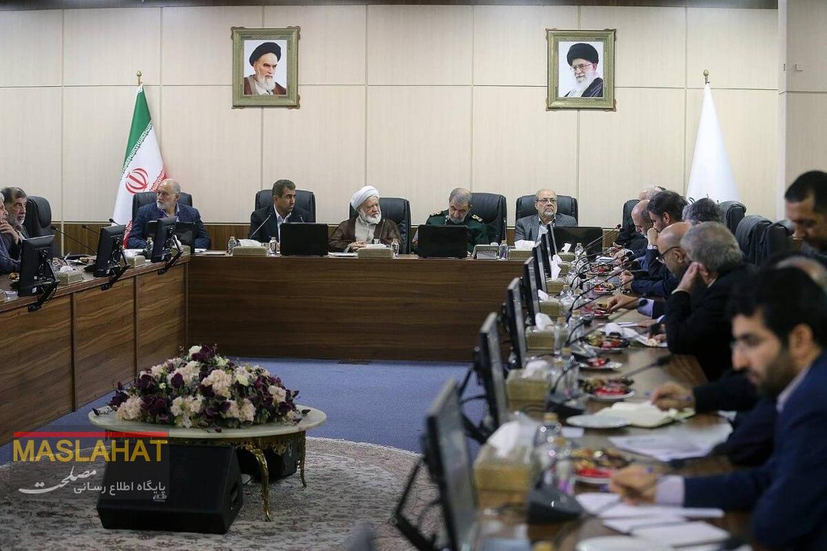 گزارش تصویری دومین جلسه  کمیسیون مشترک برای بررسی نقشه راه اصلاح نظام حکمرانی اقتصادی با هدف مهار ابرچالش های اقتصادی کشور