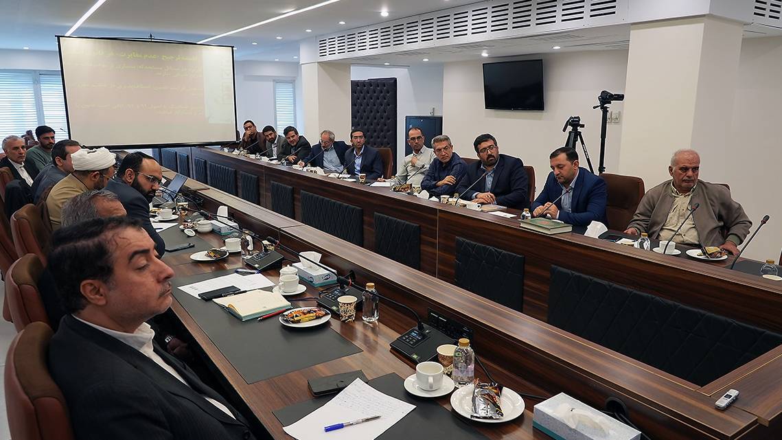 تبیین سیاست های نظام قانون گذاری وظیفه دانشگاه ها و نهادهای ذی ربط است تبیین سیاست های نظام قانون گذاری وظیفه دانشگاه ها و نهادهای ذی ربط است